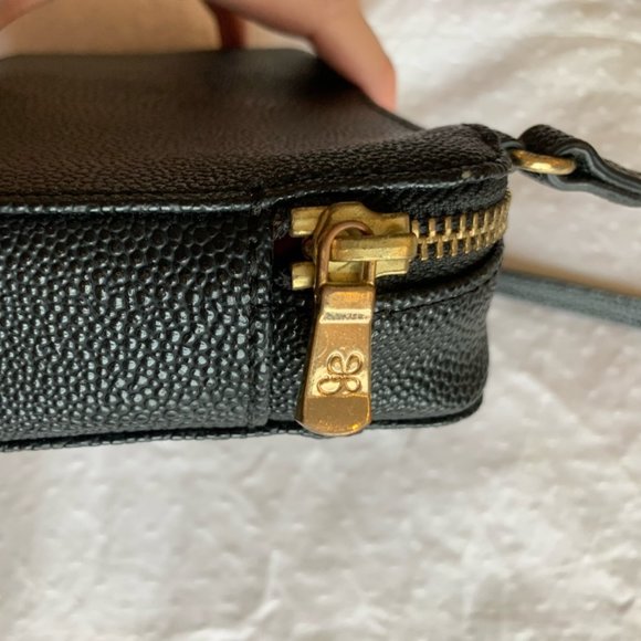 Black Skull Crossbody - Picture 4 of 6